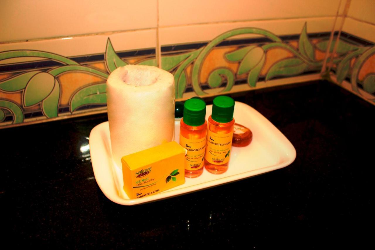 FabHotel Prime Radiant Calcutta  Esterno foto